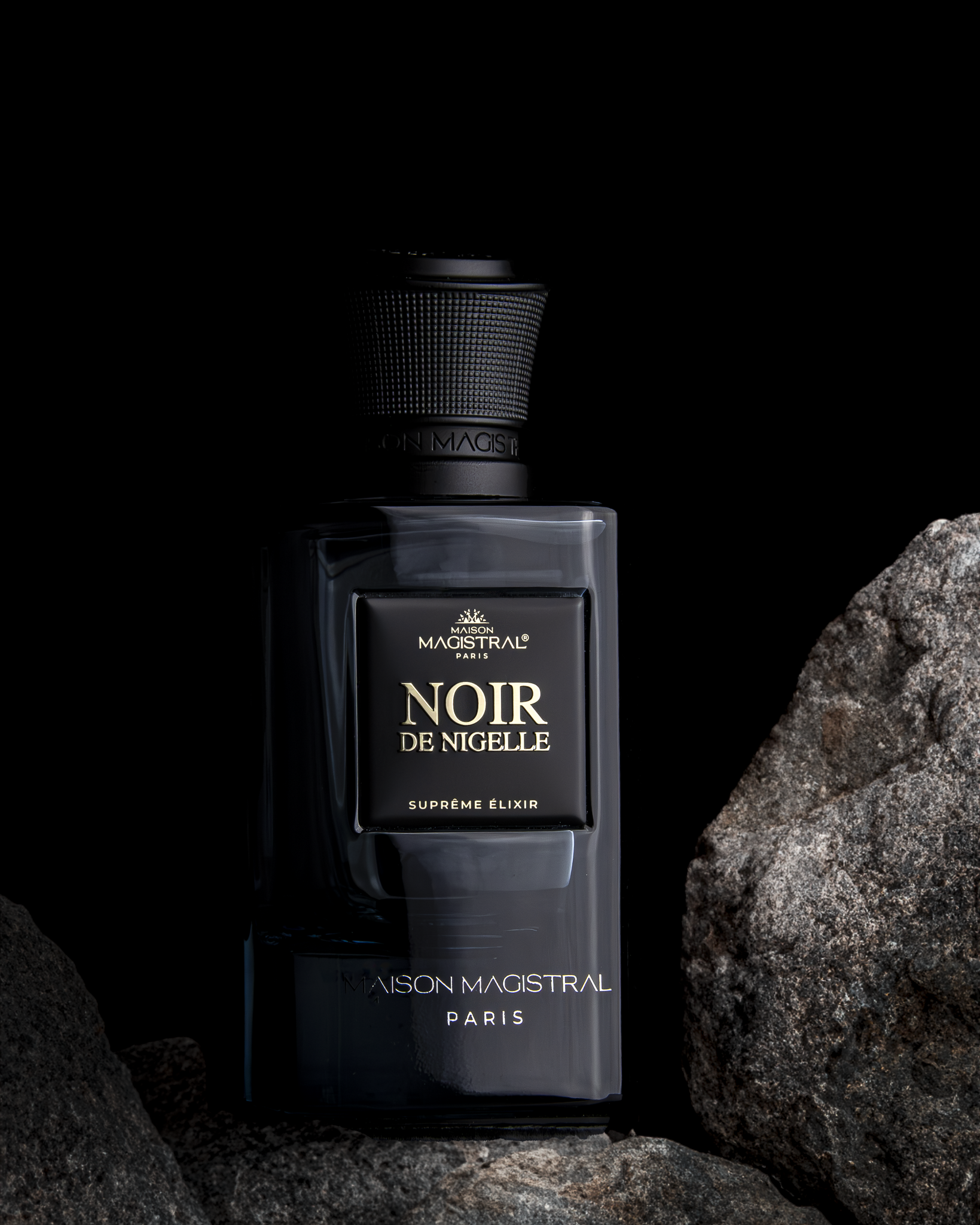 Noir de nigelle maison magistral parfum